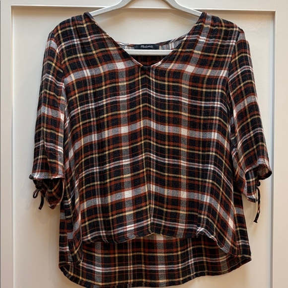 Madewell Tops - Madewell Plaid V-Neck Blouse